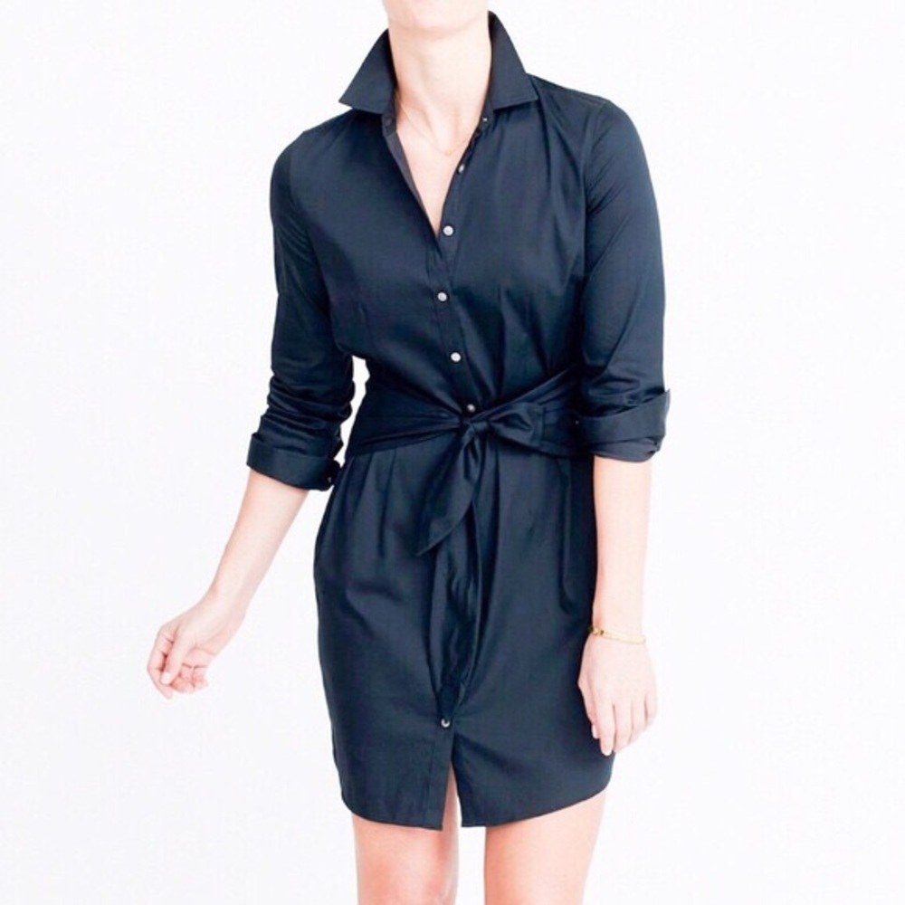 UNTUCKit NAVY shirt dress